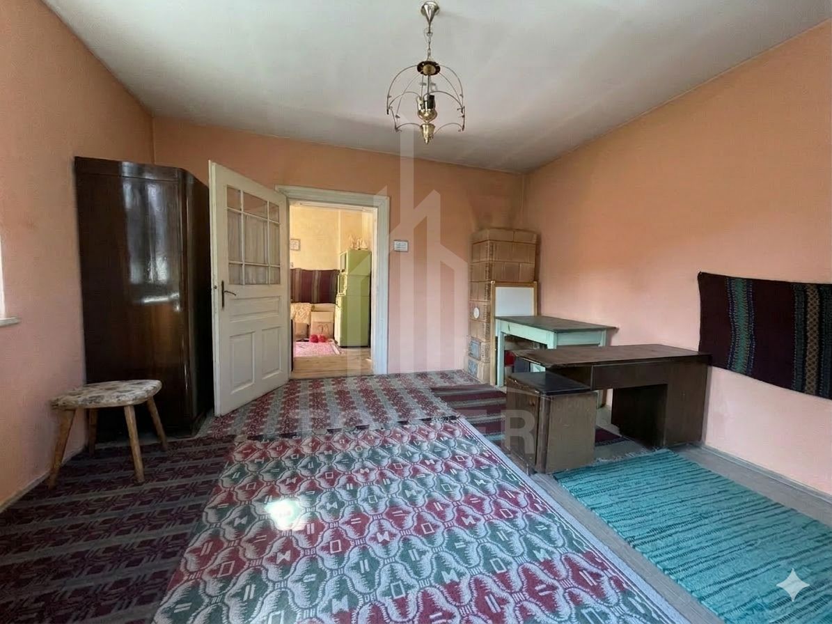 Casă individuală | 2 corpuri | Șură și anexe | teren 1460 mp – Porumbacu De Jos - Poză 27