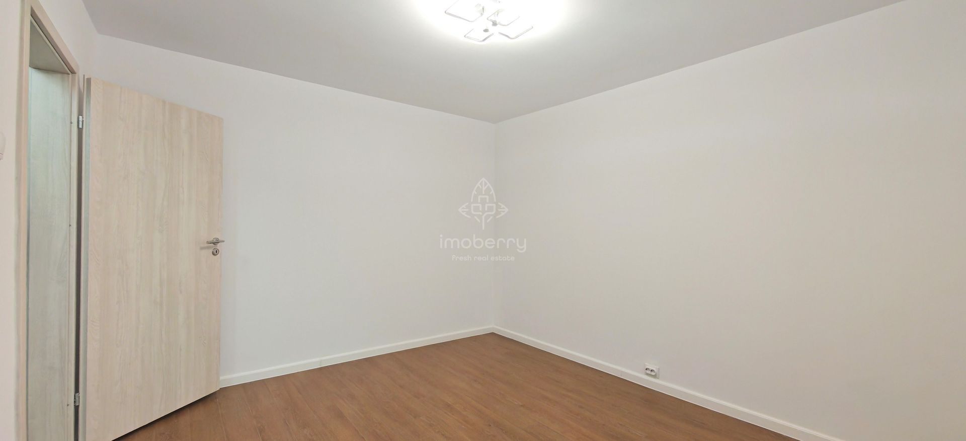 3 camere | Militari | Etaj 1/4 | Renovat 2025 | Vedere spre zona de case - Poză 13