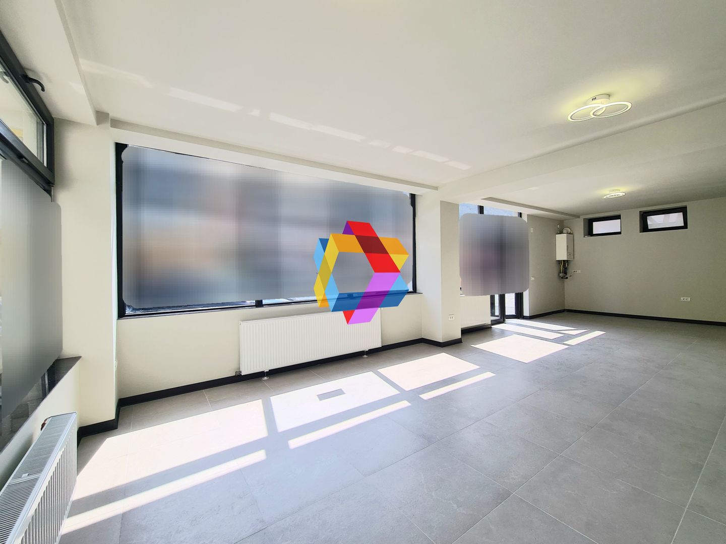 Spatiu comercial de închiriat  Brașov - 70 mp # spatii-comerciale-brasov.ro - Poză 2