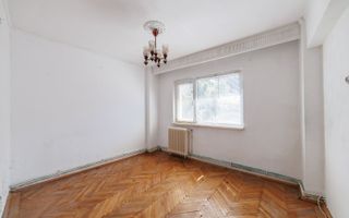 2 camere decomandate, Banat – etaj 2, centrală proprie, zonă excelentă - Poză 1