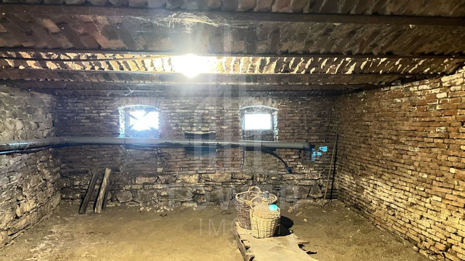 Casa de vanzare - teren 1400 mp - Laslea , Sibiu - Poză 3