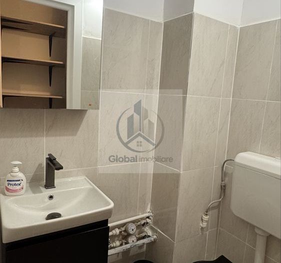 Apartament 3 camere de inchiriat ZONA PIATA APUSULUI - Poză 4