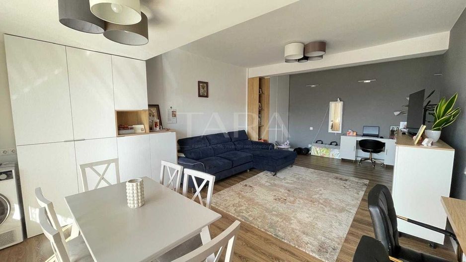 Apartament cu 2 camere de vânzare Gruia + loc de parcare - Poză 2