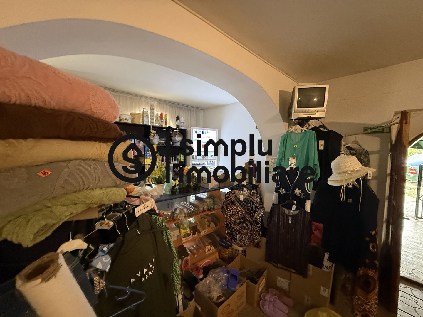 Spatiu comercial + Casa - Poză 7