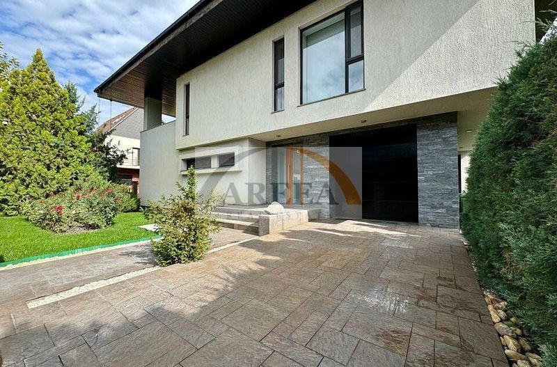 Vila lux de vanzare in cel mai dorit complex din Erou Iancu Nicolae-locatie rara - Poză 36