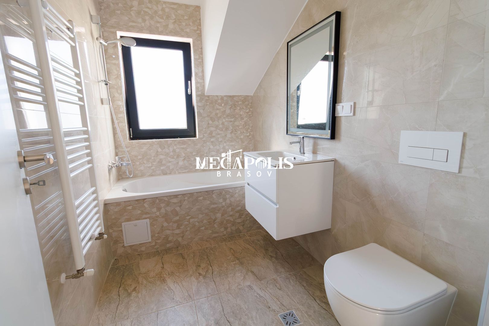Apartament 3 Camere Sanpetru - Poză 5