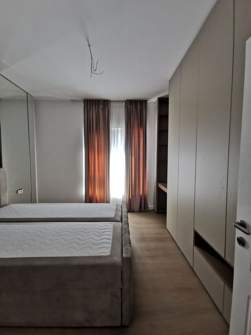 Vila  de tip duplex 4 camere Pompa Caldura Titan Pallady - Poză 16