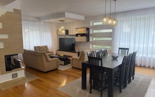 Casa premium 5 camere, teren 485 mp, garaj, zona Republicii - Poză 1