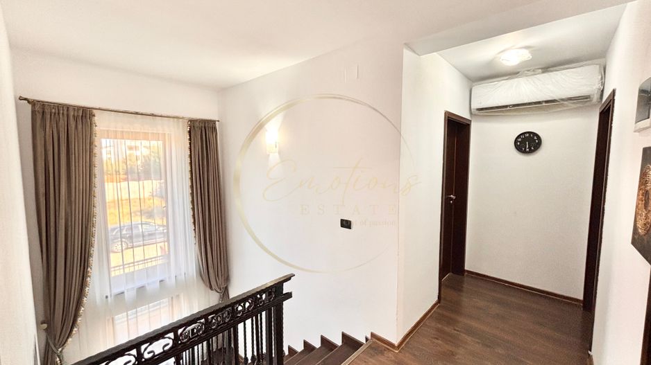 1/2 Duplex - Giroc - zona Planetelor - 4 camere | Poarta electrica - Poză 19