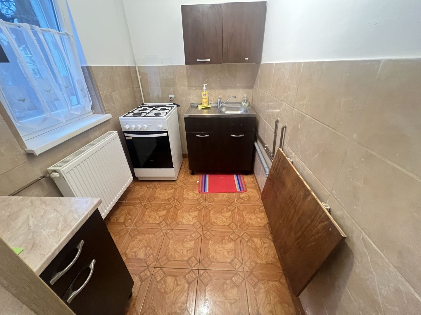 1 camera etaj 1 zona Timocului, 4 apartamente pe nivel - Poză 2