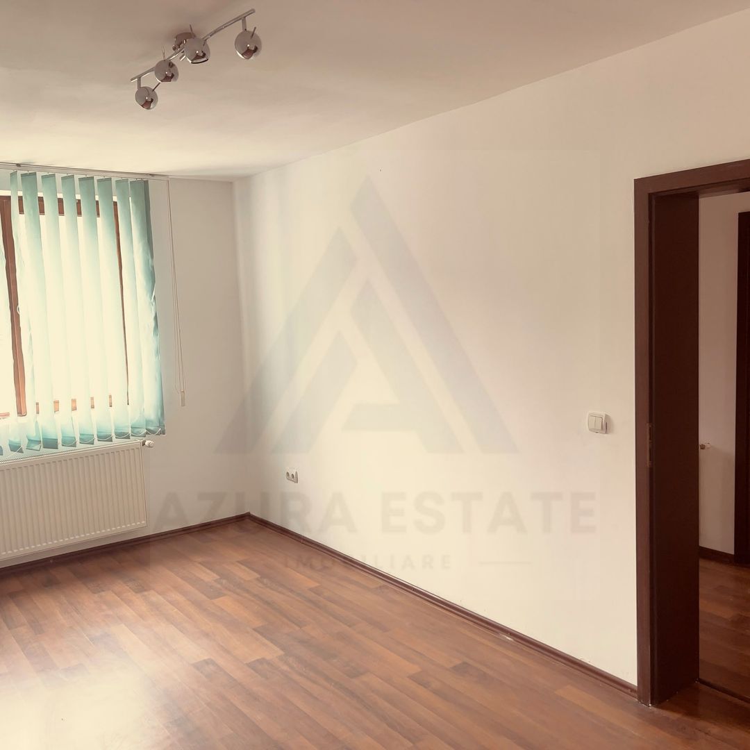 Casă cu 4 camere, curte proprie și 2 balcoane – Șelimbăr - Poză 11