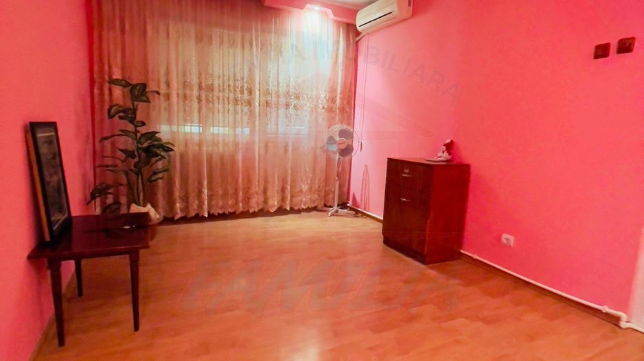 De vânzare apartament 2 camere – Micro 38, Galati - Poză 9