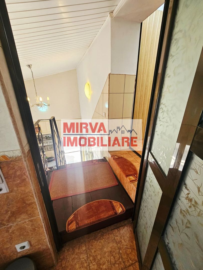 🏡 Casă spațioasă cu 9 camere în Strejnicu – pentru locuință, birouri - Poză 74