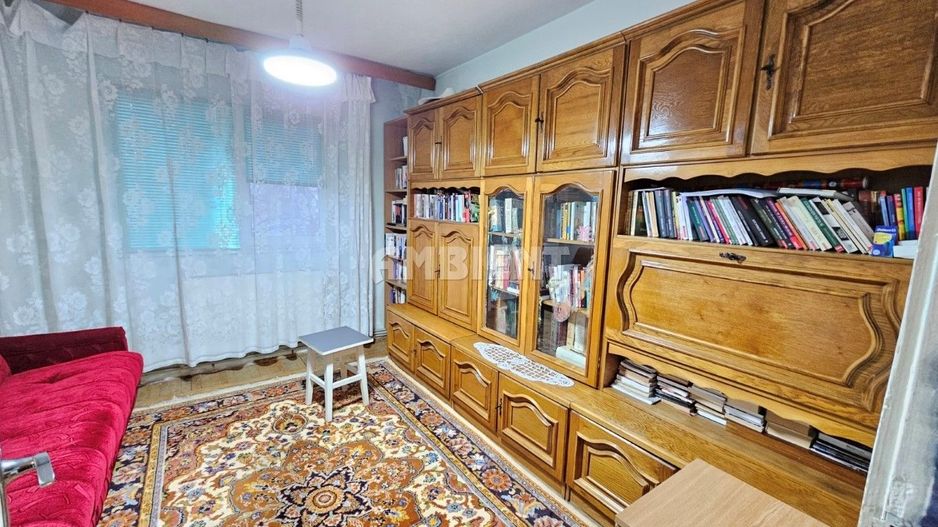 Apartament 4 camere, etaj 1, zona DONICI; - Poză 5