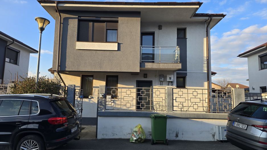 CASA SINGULARA, PANOURI FOTOWOLTAICE, TOATE UTILITATILE, COMISION 0% - Poză 1