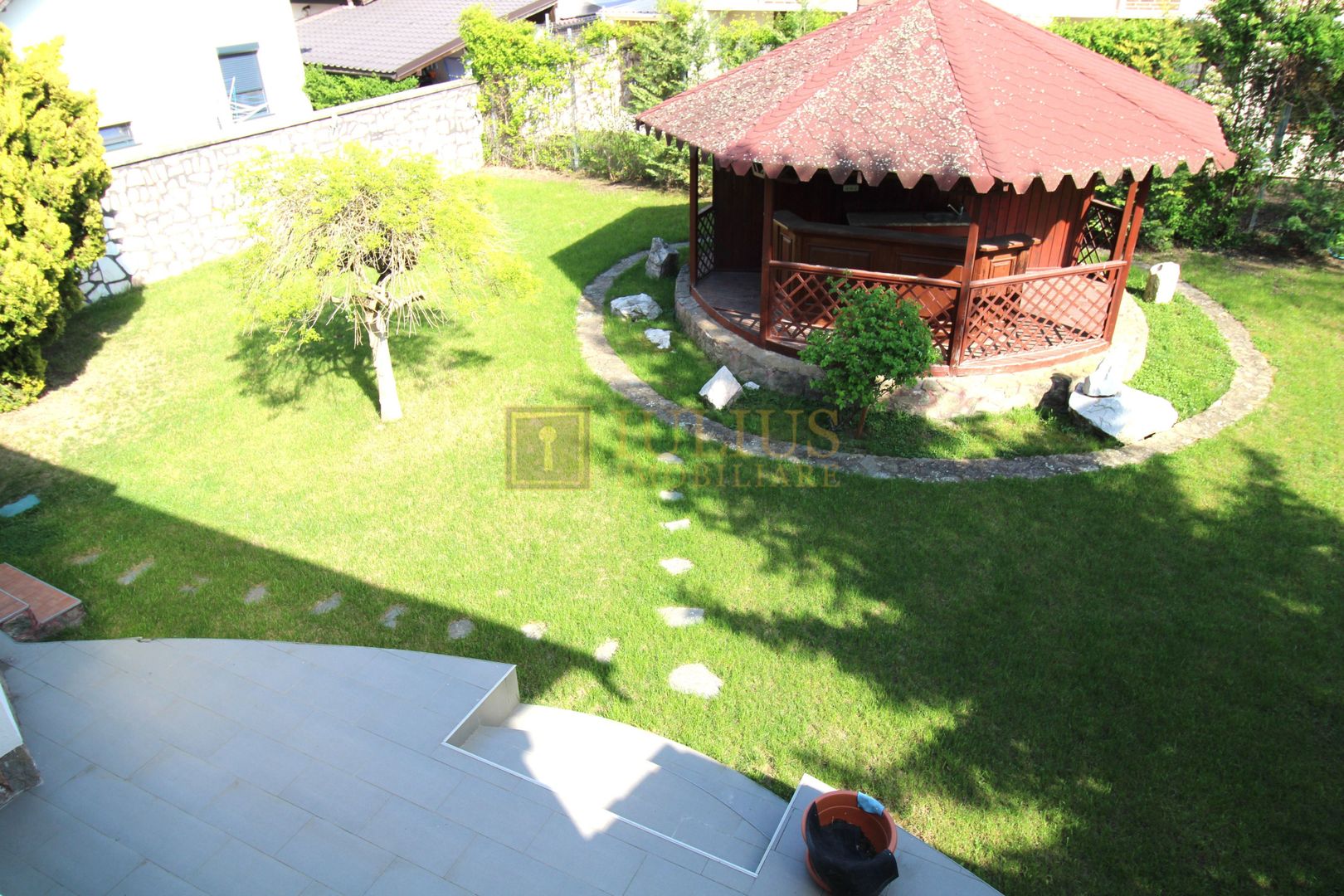 Casă individuală – Dumbrăvița, mobilata si utilata, spatii generoase. - Poză 32