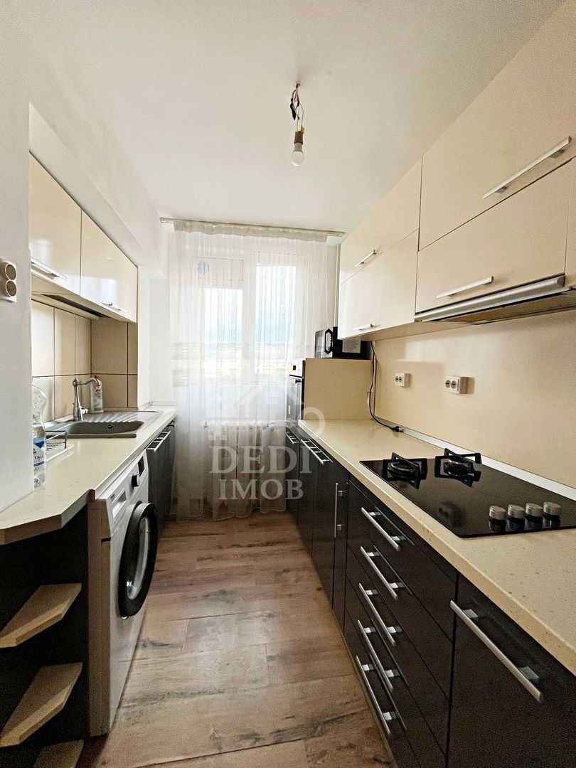 Apartament cu 3 camere de inchiriat Blv. Decebal, Oradea - Poză 6