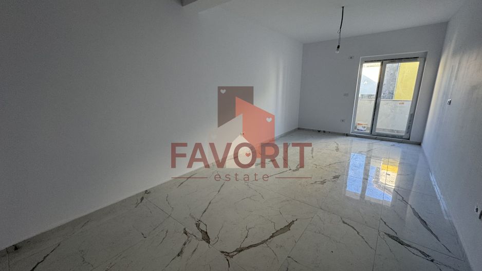 Finisaje la alegere. Loc de parcare. Spatiu depozitare in pod - Poză 3