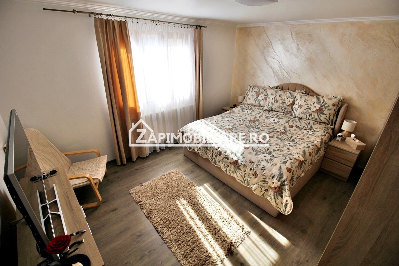 Casa 6 camere, 150mp.utili,527mp teren, zona semicentral - Poză 5