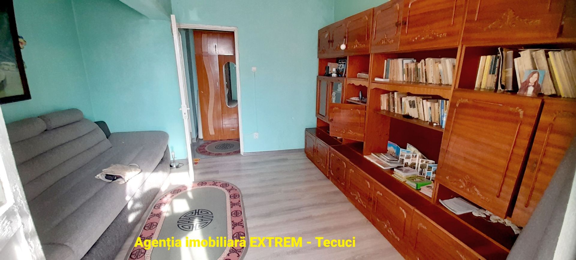 Apartament cu 2 camere, etaj 1, în zona industrială Tecuci - Poză 1