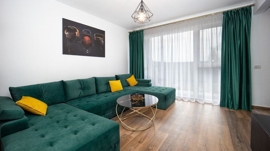 Casă înșiruită de vânzare în Sânpetru | Mobilată și utilată premium - Poză 6