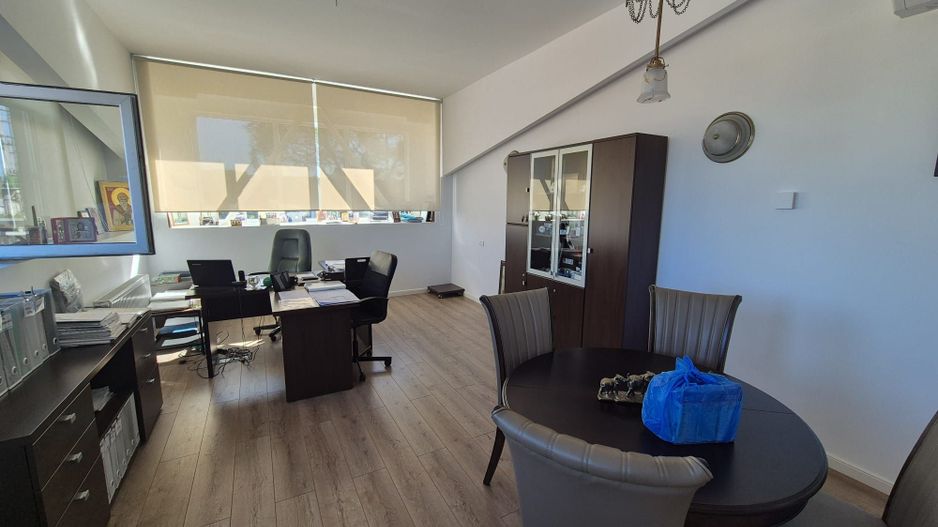 DE VANZARE HALĂ CU BIROURI DE LUX ȘI ANEXĂ REZIDENȚIALĂ | PANTELIMON - Poză 17
