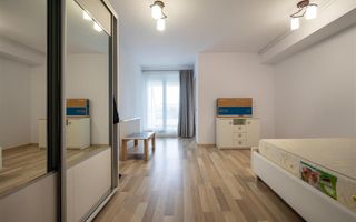 Apartament Superb cu 1 camera 40 mp zona Iulius Mall! - Poză 2