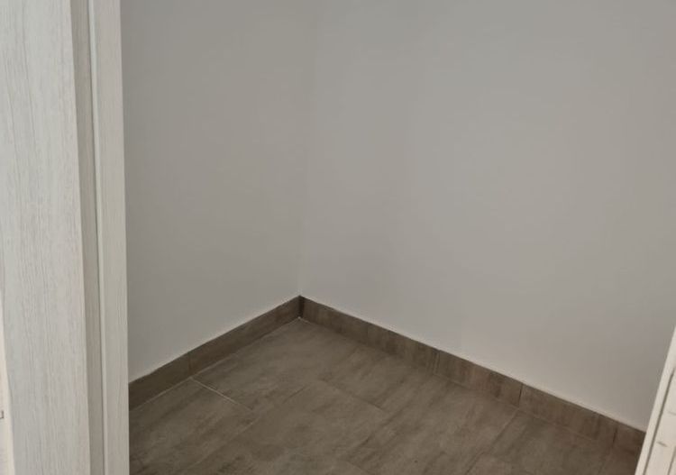 Spatiu Comercial aapartament vis a vis de Mall Vitan - Poză 8