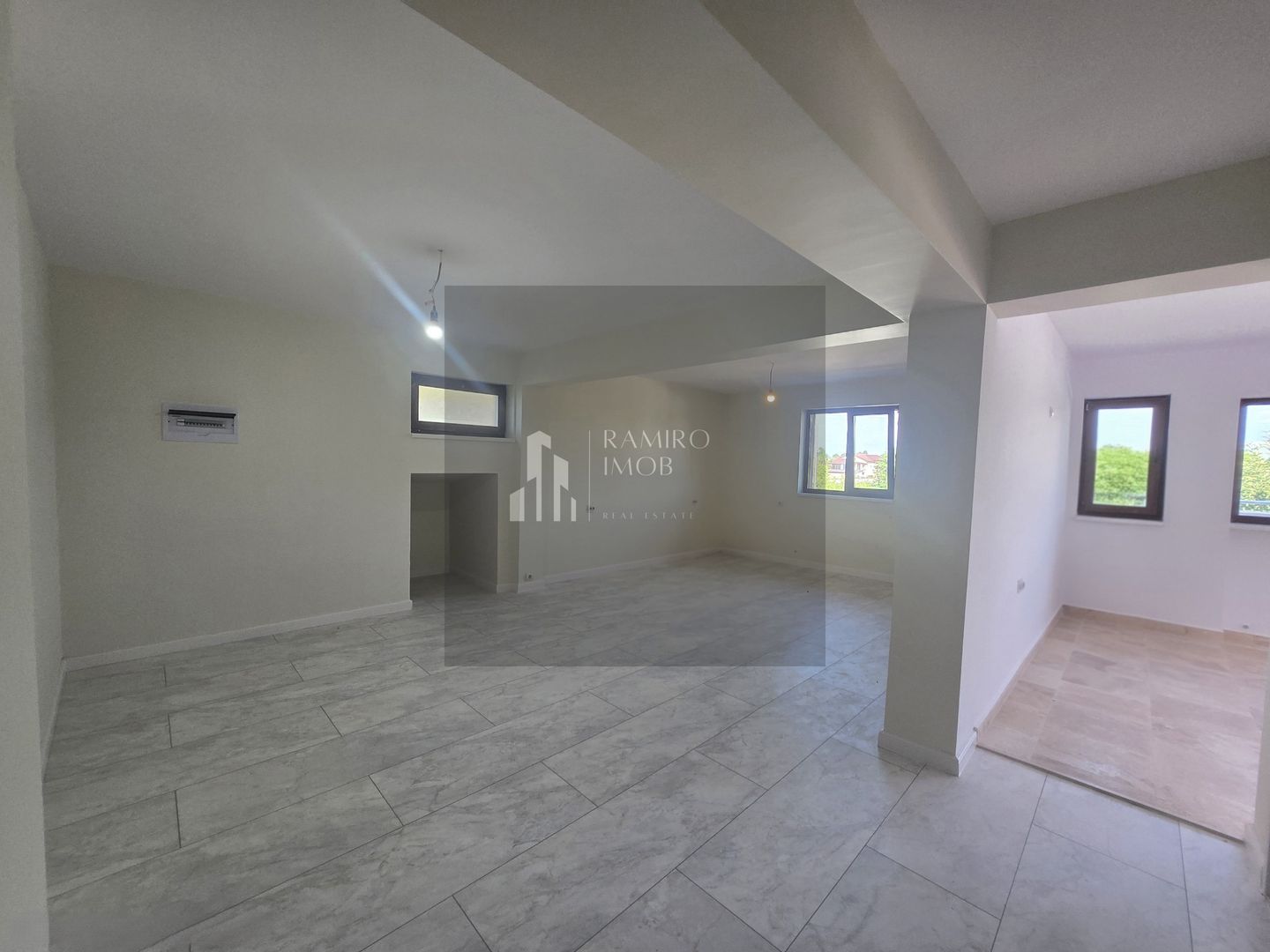 Casa Noua -6 camere - 160mp utili +curte -Soseaua Giurgiului -Magurele - Poză 10