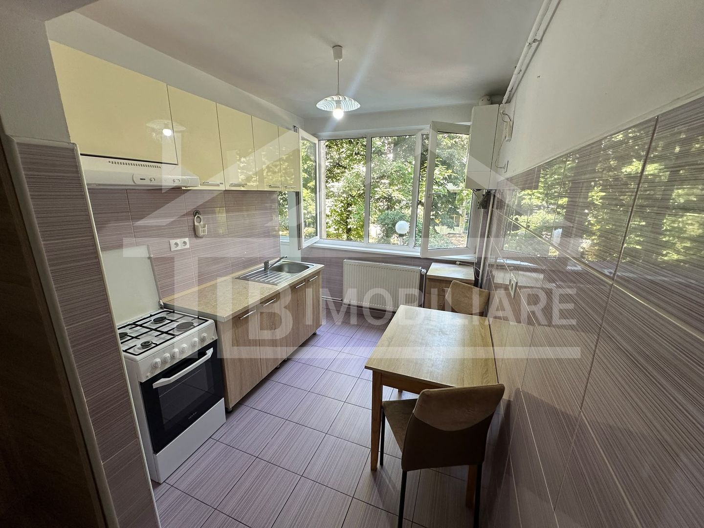 Apartament cu 2 camere, 60mp, Zona UMFST - Poză 3
