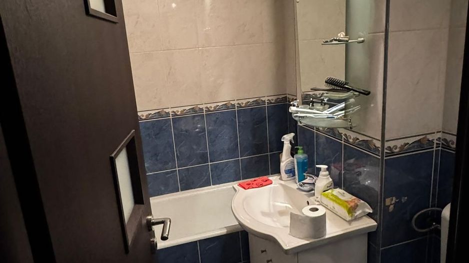Apartament cu 3 camere , str. Bozieni - Poză 29
