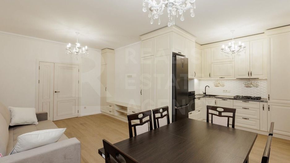 Chirie, apartament, 3 camere, str. Petru Movilă, Centru - Poză 2