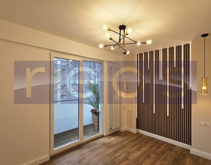 DE VANZARE APARTAMENT 2 CAMERE PIATA VICTORIEI RENOVAT MODERN BALCON - Poză 3