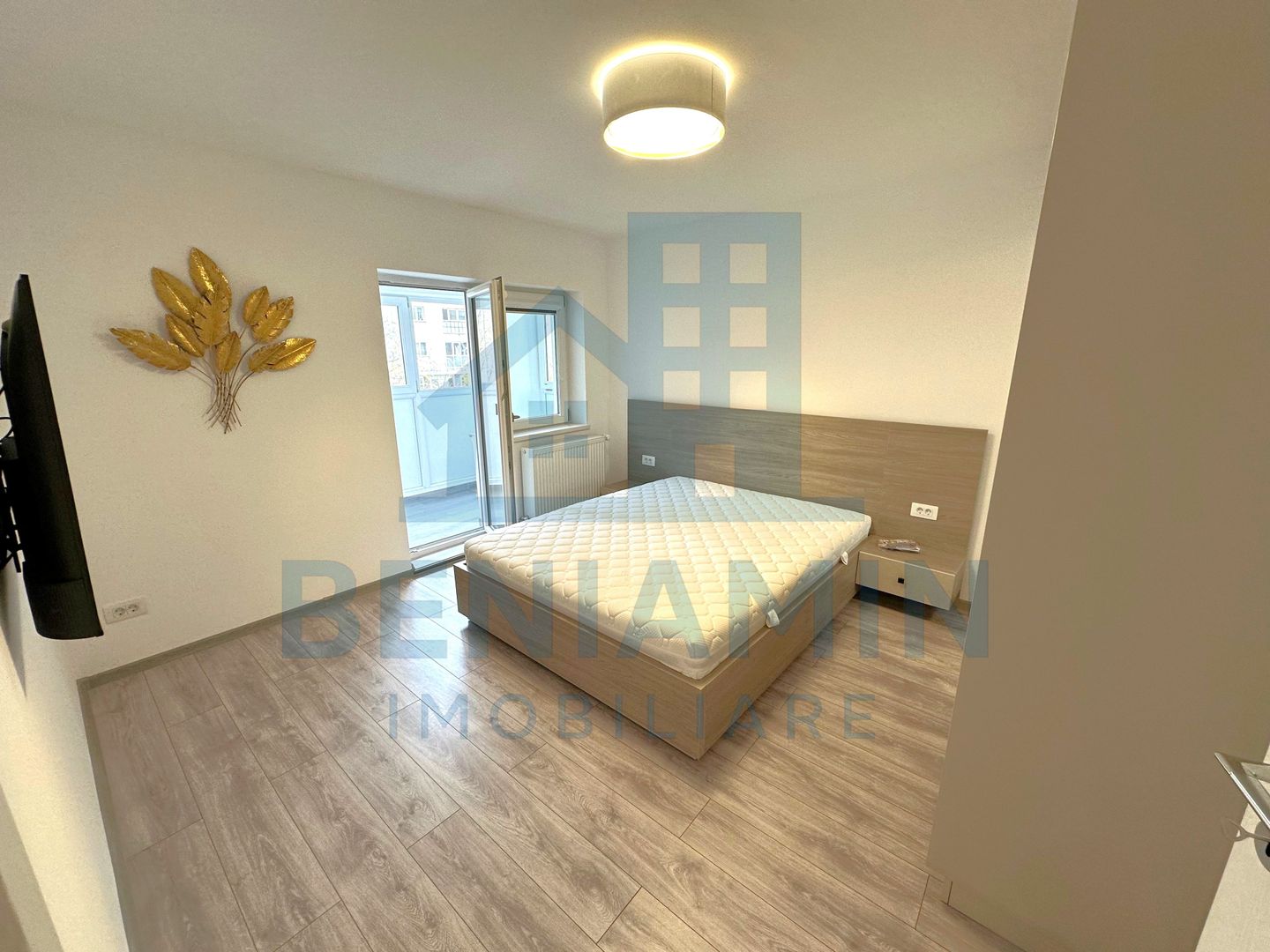 Ultracentral-4 Camere-Lux-Mobilat-Utilat-Etaj 1-CT-Disponibil imediat - Poză 2