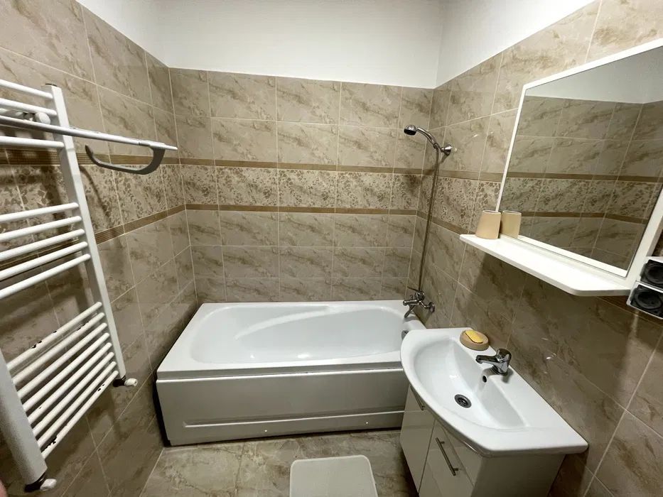 inchiriez apartament cu 3 camere Pacii + loc de parcare - Poză 8