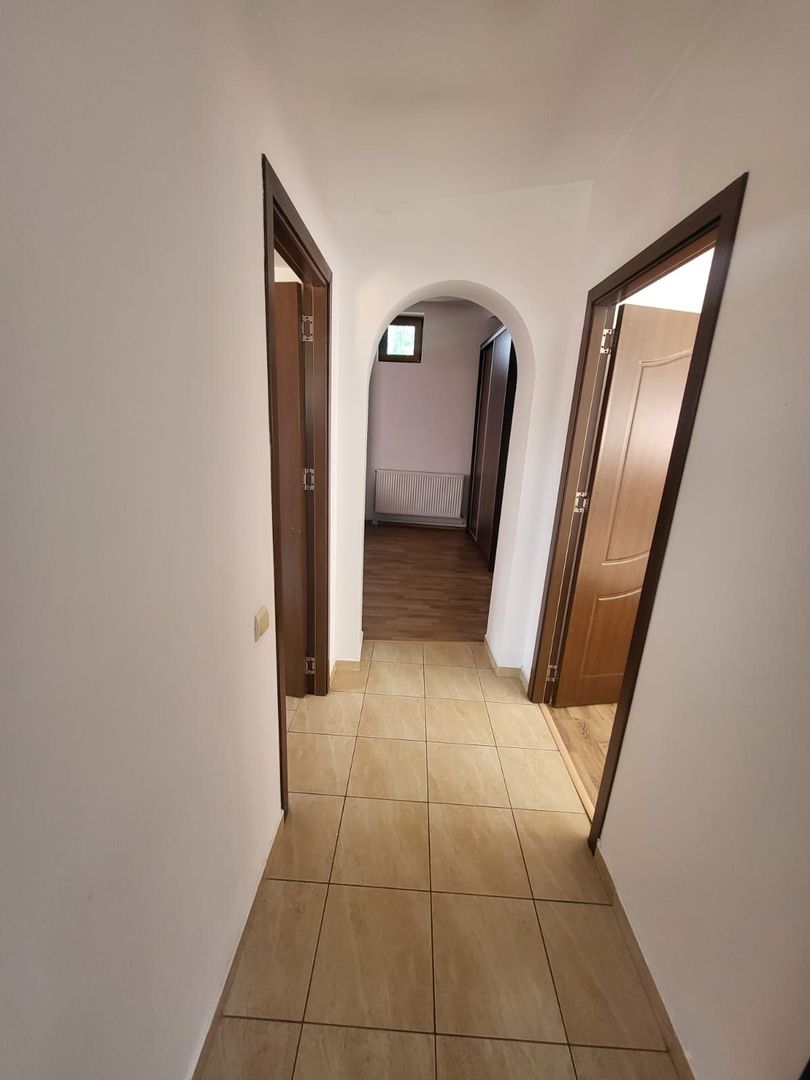 Apartament cu terasa, 4 minute metrou Muncii, centrala proprie - Poză 8