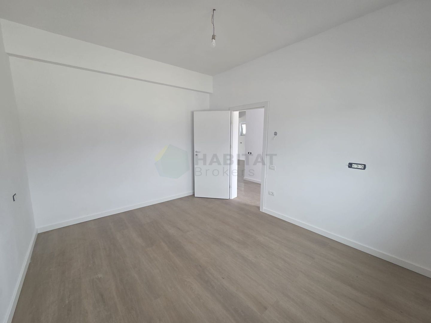 Casă individuală  – Tunari | 130 mp construiți,  teren 396 mp - Poză 8