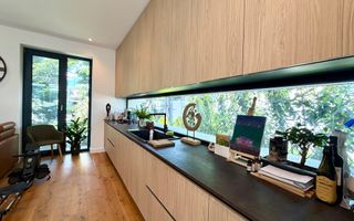 Vila cu 5 camere // * 565 mp gradina* // Tunari - Poză 3