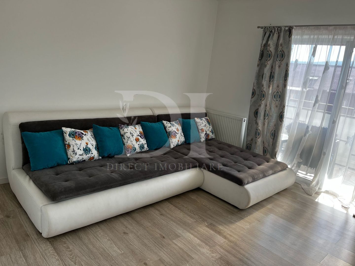 Apartament 2 camere de vanzare | la cheie | zona Eroilor - Poză 5