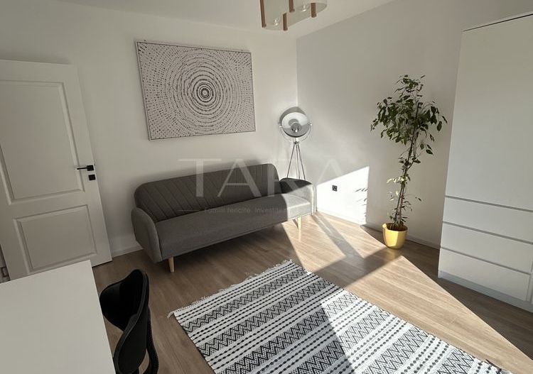 Apartament 3 camere, 70 mp + balcon, Florești – zona Panemar - Poză 2