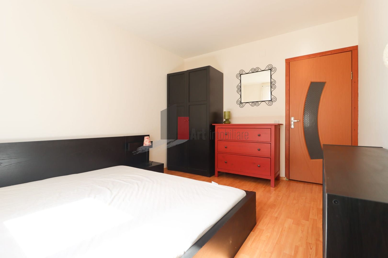 Apartamentul "QETO", bloc cu curte interioara, LIBER - Poză 18