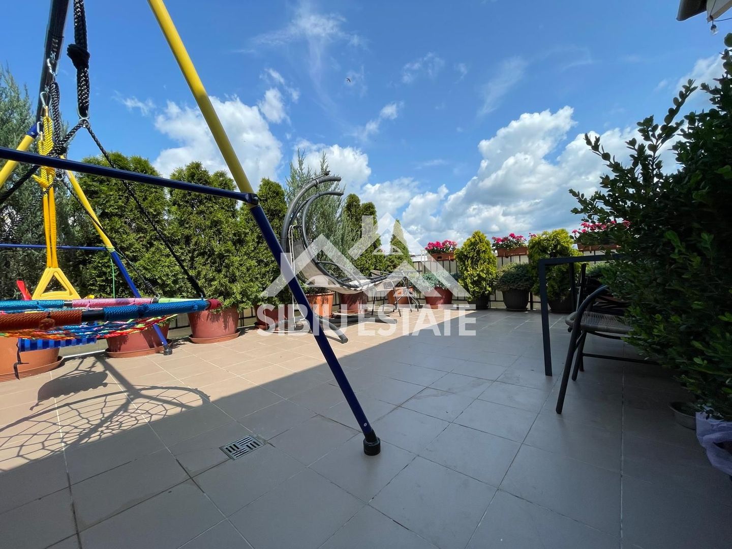 Penthouse modern cu terasă spectaculoasă de 50 mp Belvedere Residence - Poză 11