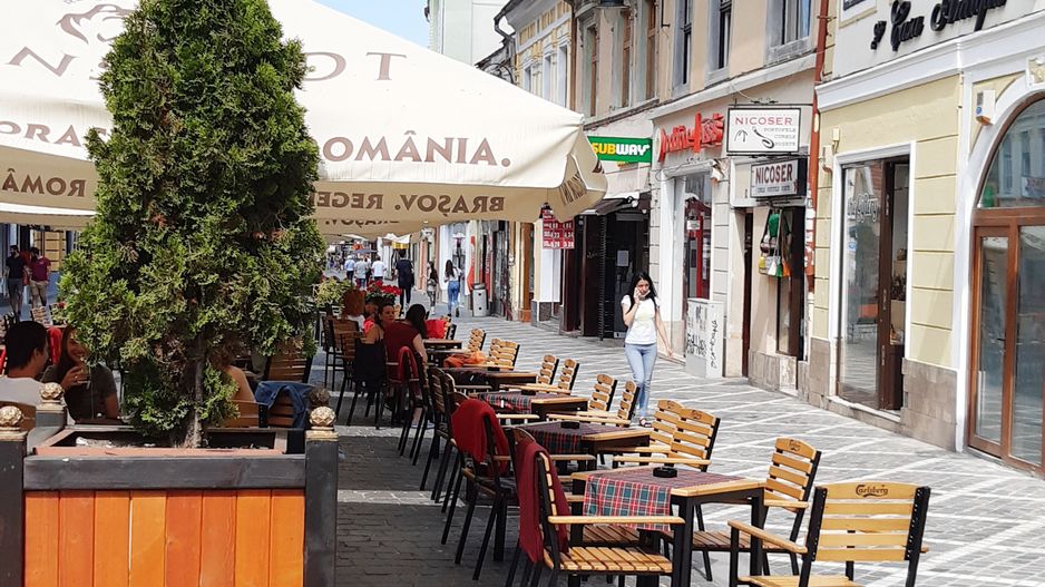 Spatiu comercial cu vitrina la Republicii-Brasov - Poză 1