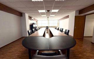 De vanzare  CLĂDIRE PREMIUM DE BIROURI ȘI SERVICII,  pret negociabil - Poză 4