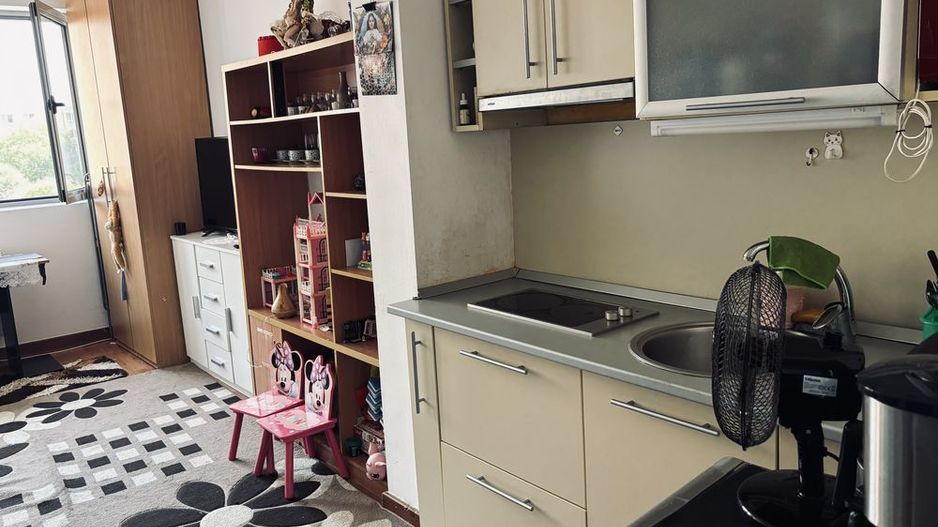 BRASADAS vinde ap 2 cam pe Closca etaj 2. - Poză 1