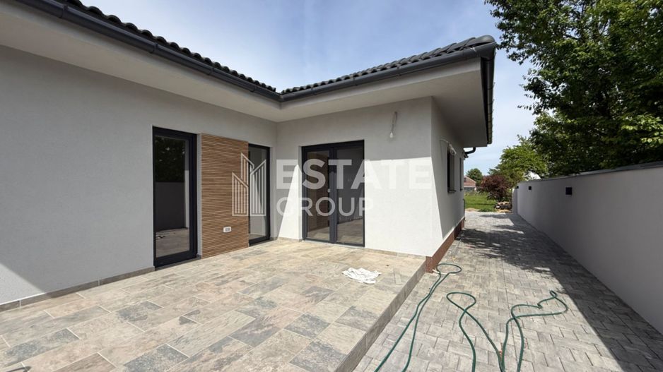 Duplex pe parter Mosnita Veche - Poză 5