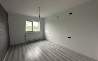 Casă de vânzare în Comuna Băbeni - Poză 10