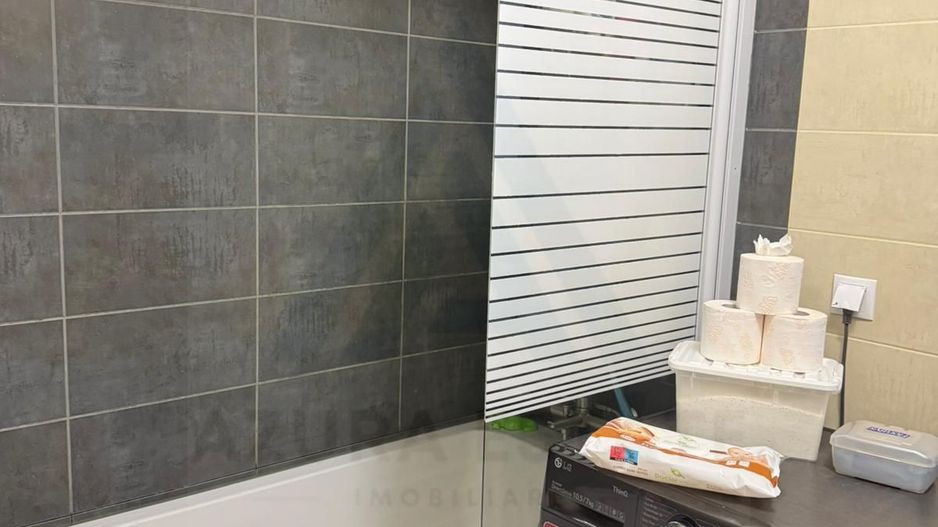 Apartament 2 camere 50 mp utili etaj 2 balcon si parcare Selimbar - Poză 8