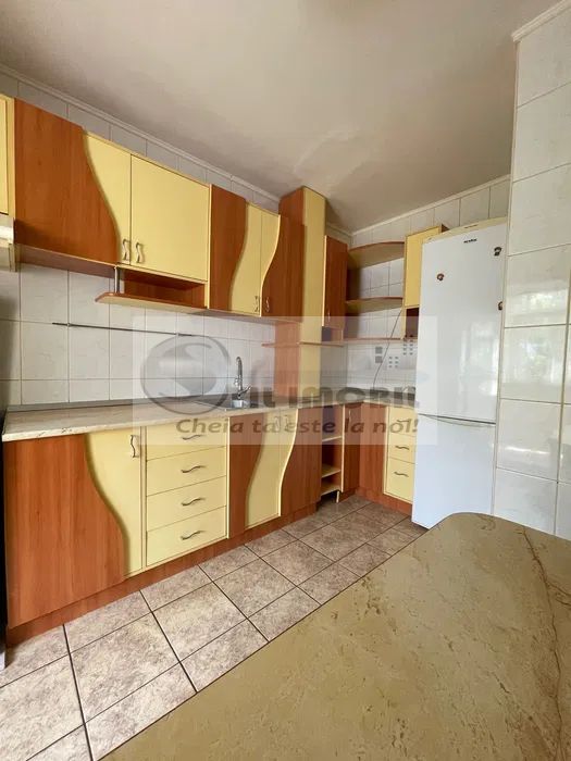 Apartament 3 camere CUG 470 euro - Poză 7