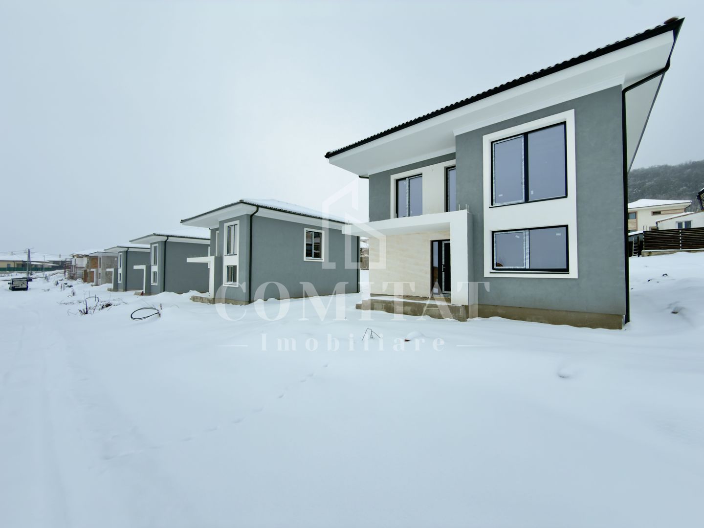 Nou pe piață | case cu 500 teren | ansamblu nou construit - Poză 1